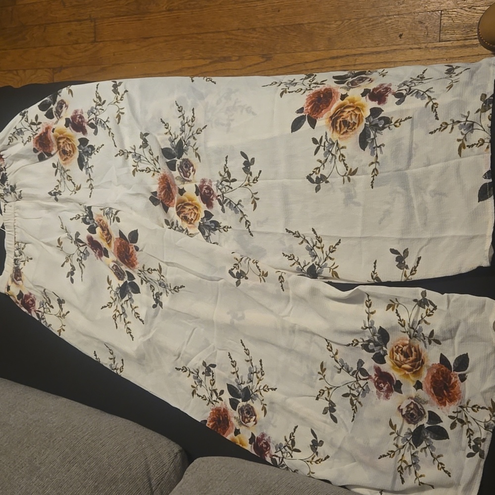 Simple Floral Patterned Trousers